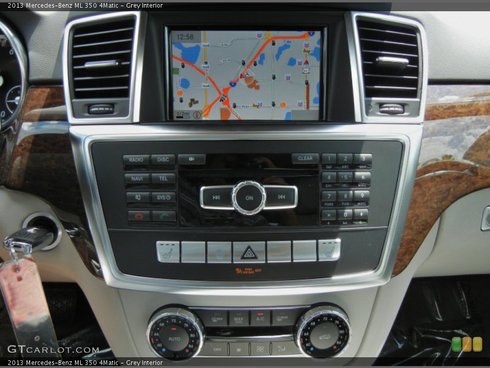 Grey Interior Controls for the 2013 Mercedes-Benz ML 350 4Matic #69873592