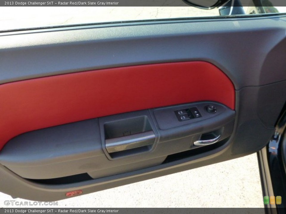 Radar Red/Dark Slate Gray Interior Door Panel for the 2013 Dodge Challenger SXT #69877732