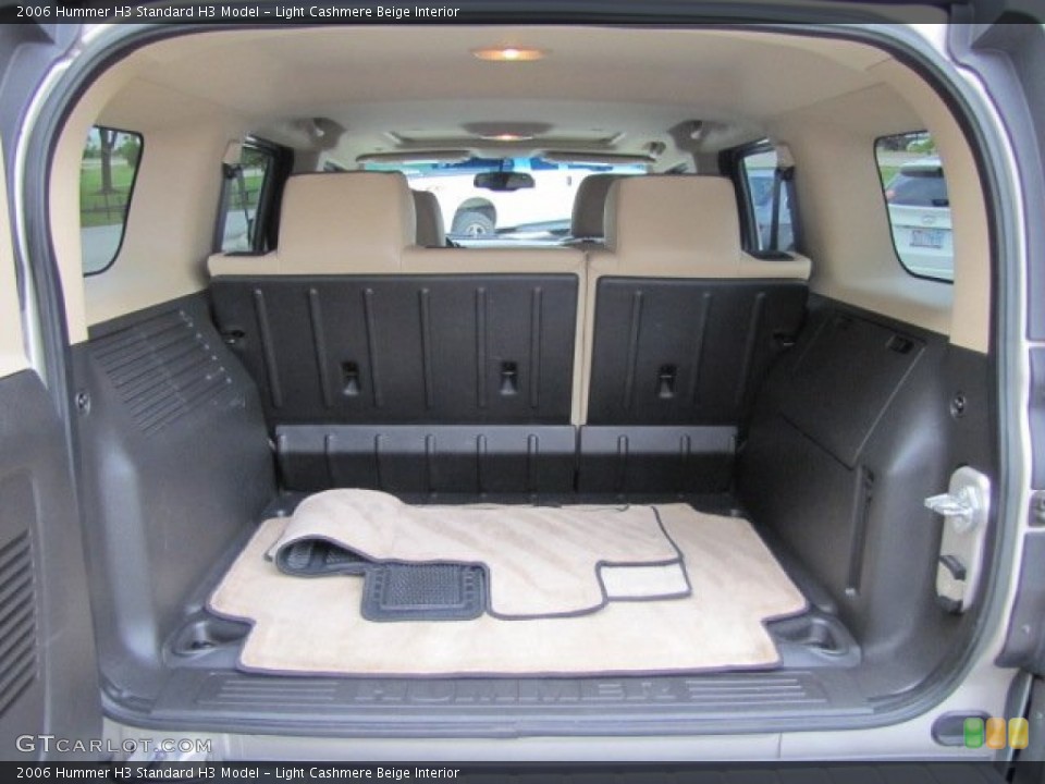 Light Cashmere Beige Interior Trunk for the 2006 Hummer H3  #69902397