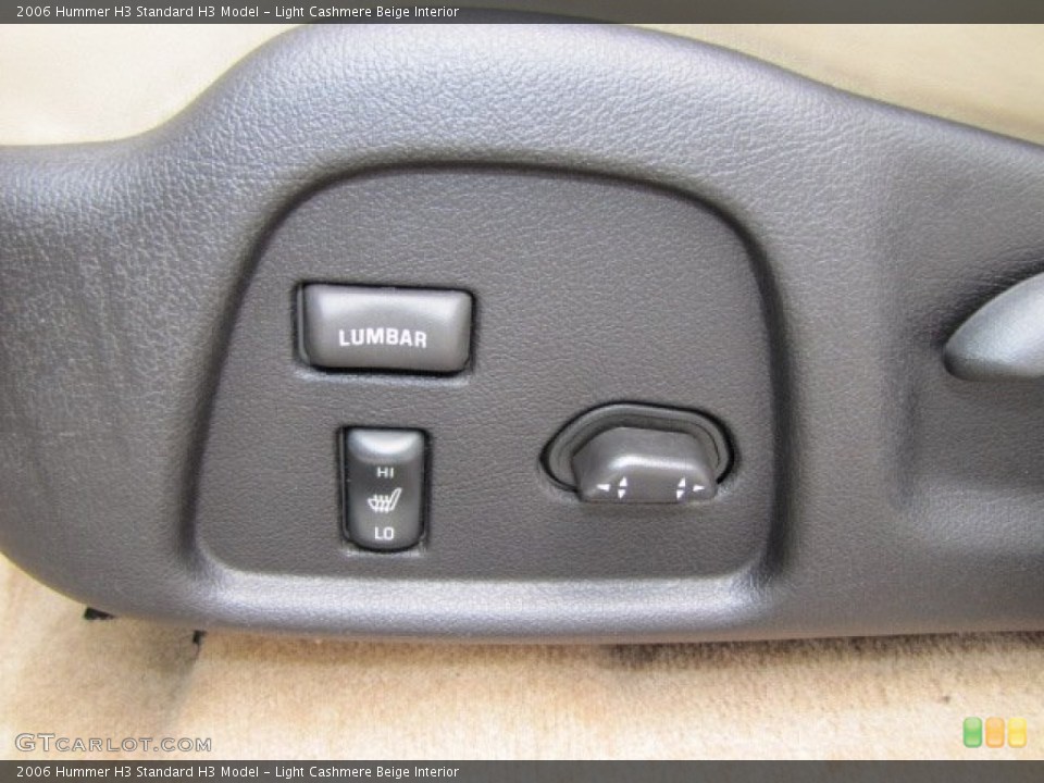 Light Cashmere Beige Interior Controls for the 2006 Hummer H3  #69902432