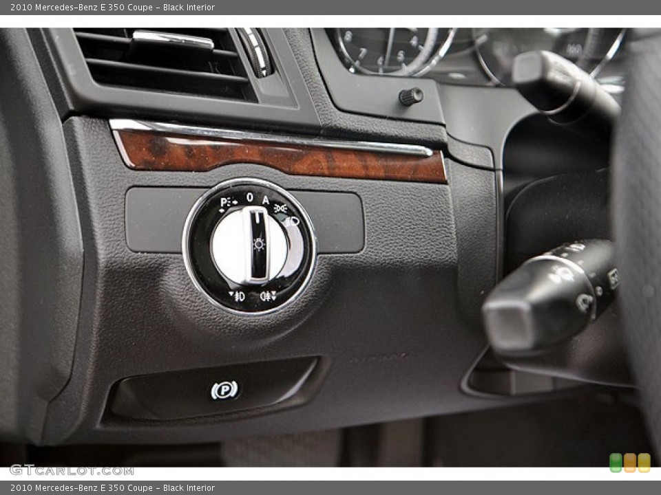 Black Interior Controls for the 2010 Mercedes-Benz E 350 Coupe #69907199