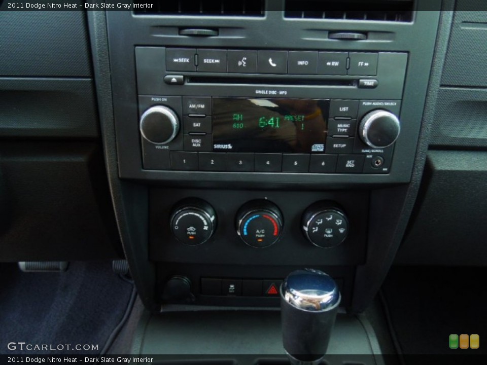 Dark Slate Gray Interior Controls for the 2011 Dodge Nitro Heat #69907222