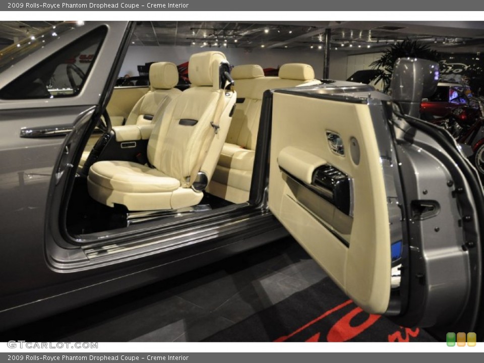 Creme Interior Photo for the 2009 Rolls-Royce Phantom Drophead Coupe #69909668