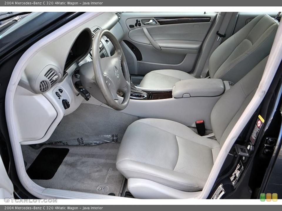Java Interior Photo for the 2004 Mercedes-Benz C 320 4Matic Wagon #69912101