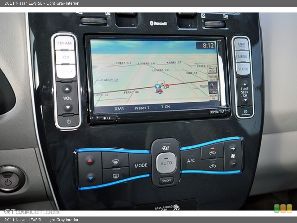 Light Gray Interior Navigation for the 2011 Nissan LEAF SL #69916487