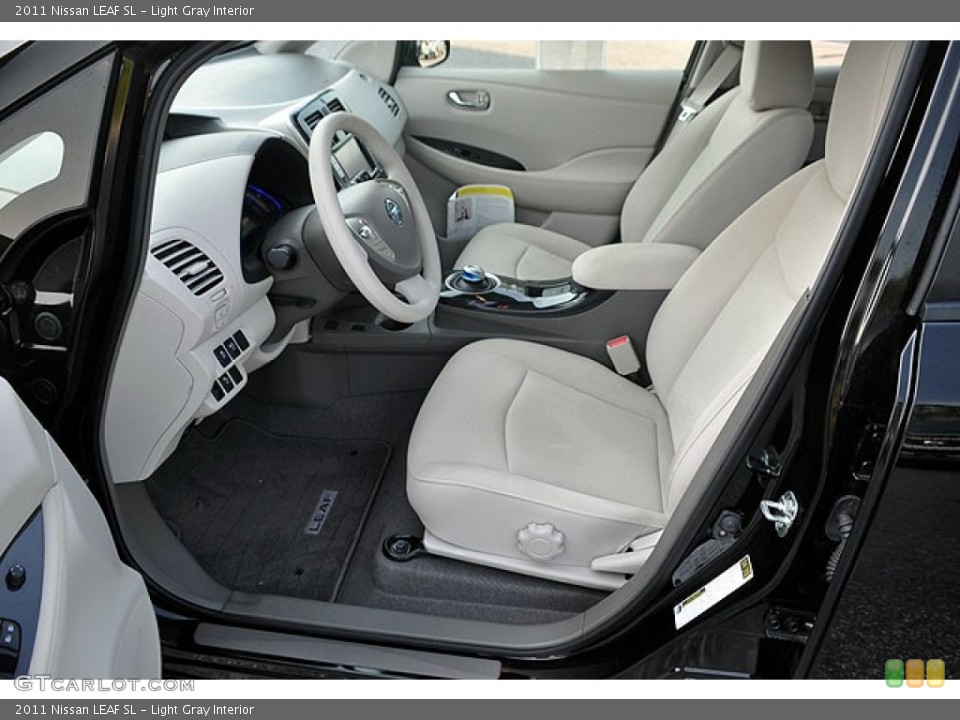 Light Gray Interior Prime Interior for the 2011 Nissan LEAF SL #69916511