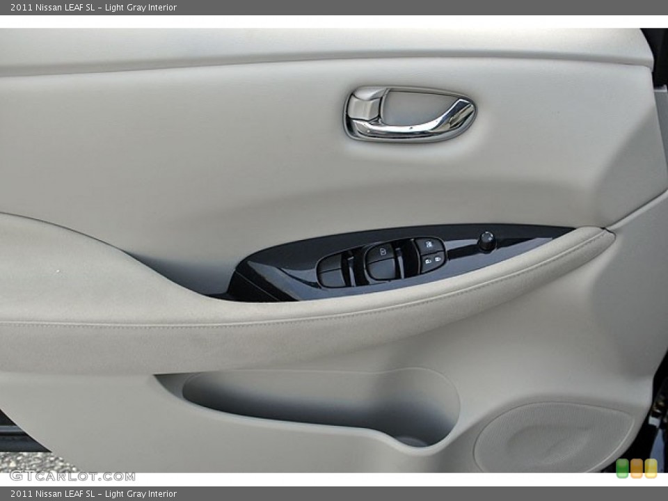 Light Gray Interior Door Panel for the 2011 Nissan LEAF SL #69916589