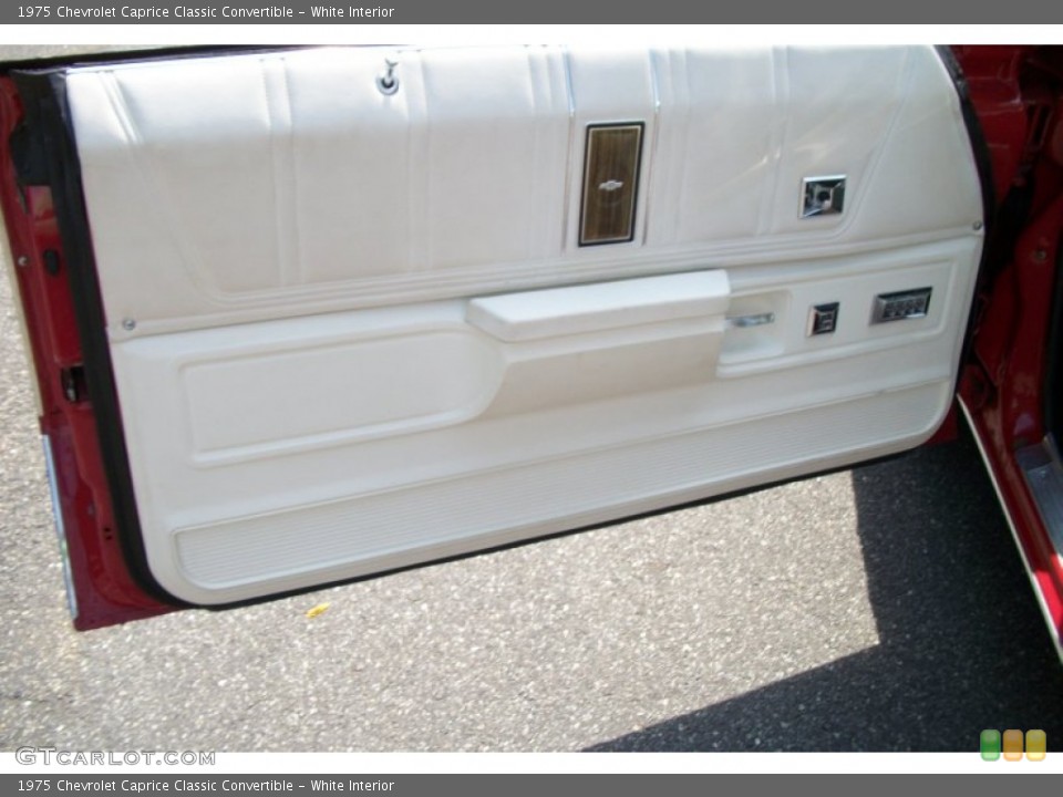 White Interior Door Panel for the 1975 Chevrolet Caprice Classic Convertible #69919880