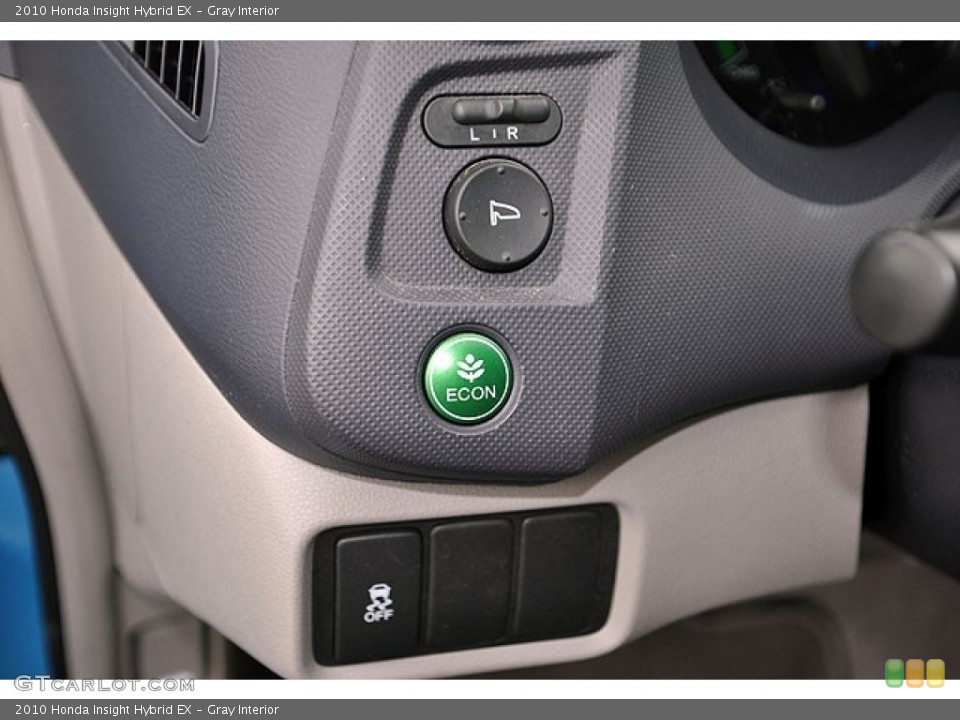 Gray Interior Controls for the 2010 Honda Insight Hybrid EX #69921215