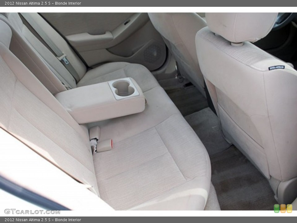 Blonde Interior Photo for the 2012 Nissan Altima 2.5 S #69925034