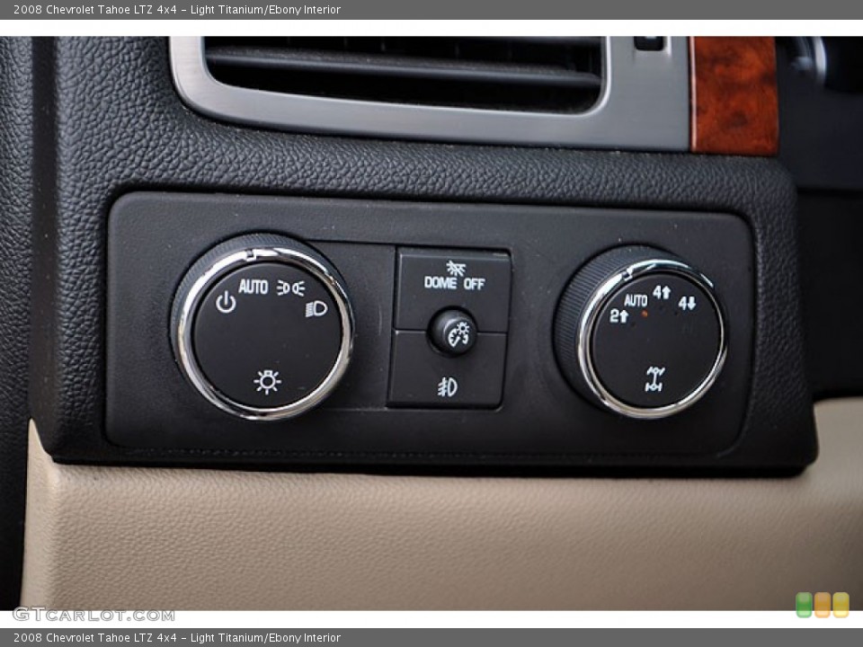 Light Titanium/Ebony Interior Controls for the 2008 Chevrolet Tahoe LTZ 4x4 #69927377