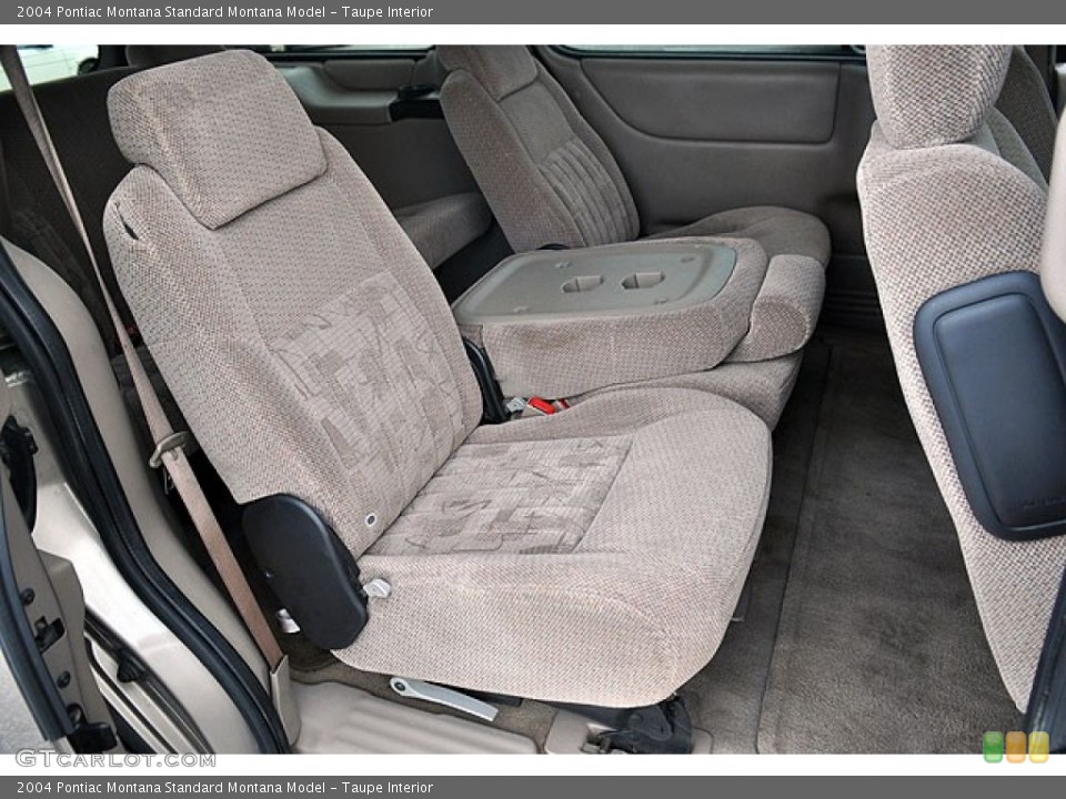 Taupe Interior Photo for the 2004 Pontiac Montana  #69930588