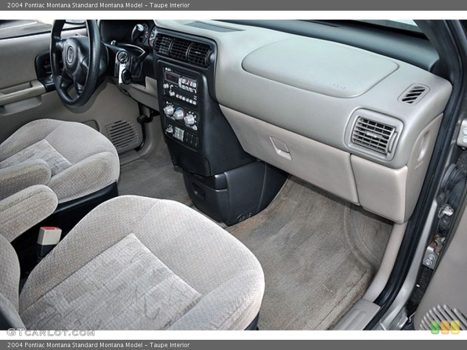 Taupe Interior Photo for the 2004 Pontiac Montana  #69930608