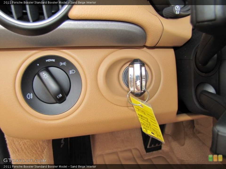 Sand Beige Interior Controls for the 2011 Porsche Boxster  #69934589