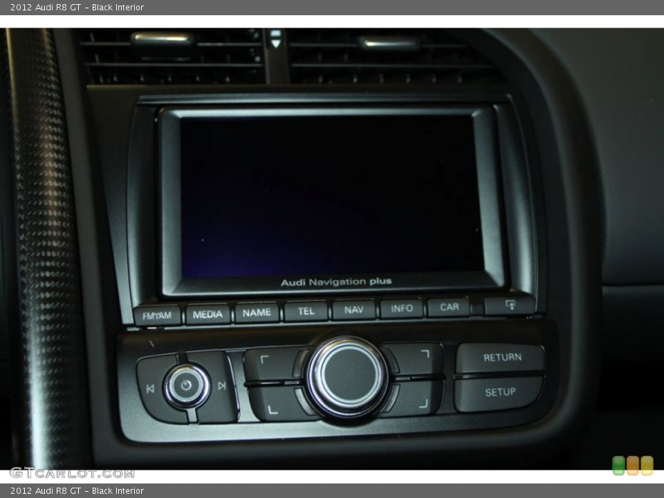 Black Interior Controls for the 2012 Audi R8 GT #69962398