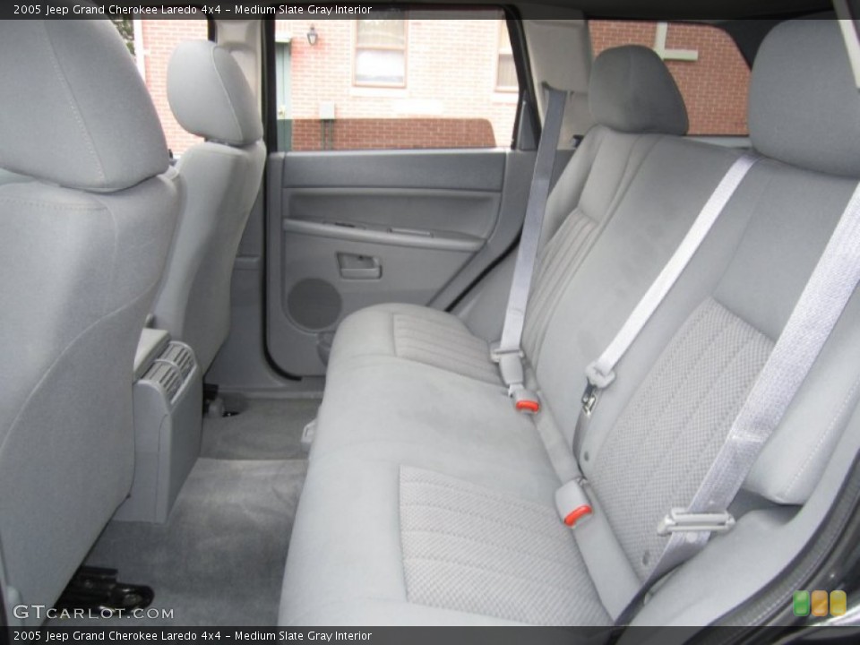 Medium Slate Gray Interior Rear Seat for the 2005 Jeep Grand Cherokee Laredo 4x4 #69974326