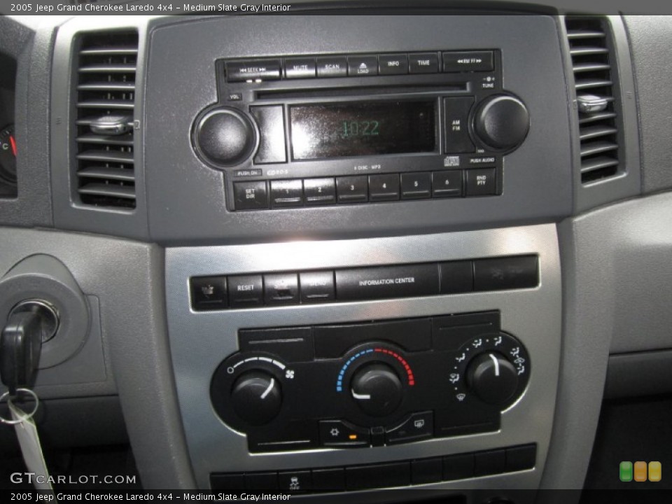 Medium Slate Gray Interior Controls for the 2005 Jeep Grand Cherokee Laredo 4x4 #69974349