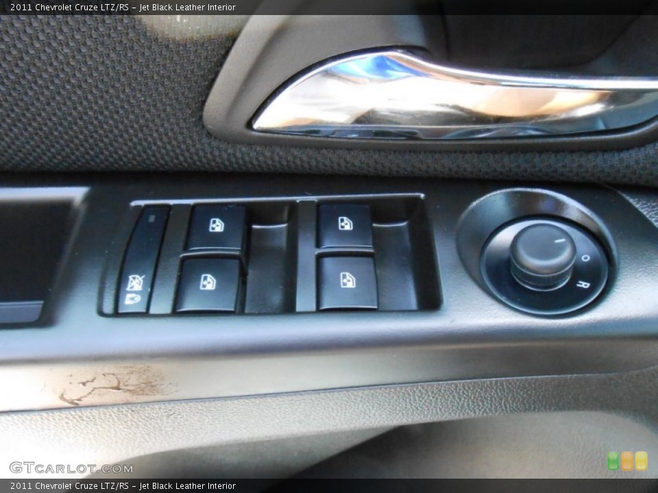 Jet Black Leather Interior Controls for the 2011 Chevrolet Cruze LTZ/RS #69975613