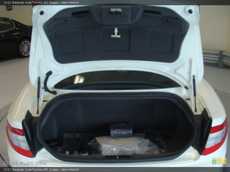 Nero Interior Trunk for the 2012 Maserati GranTurismo MC Coupe #69977434