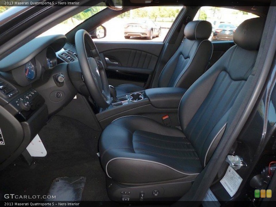 Nero Interior Photo for the 2013 Maserati Quattroporte S #69986152
