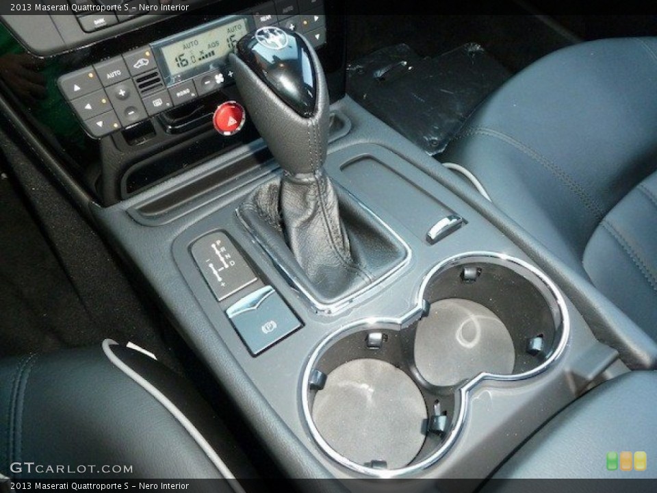 Nero Interior Transmission for the 2013 Maserati Quattroporte S #69986239