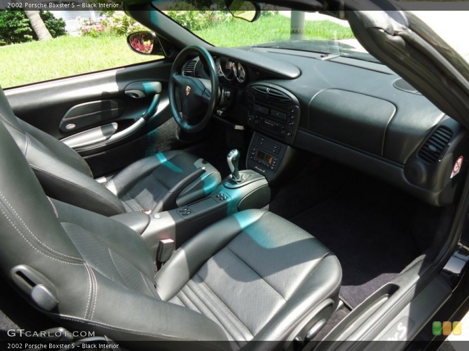 Black Interior Photo for the 2002 Porsche Boxster S #69987865