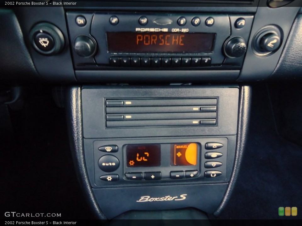 Black Interior Controls for the 2002 Porsche Boxster S #69988282