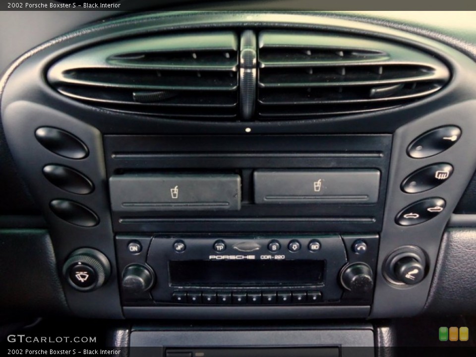 Black Interior Controls for the 2002 Porsche Boxster S #69988288