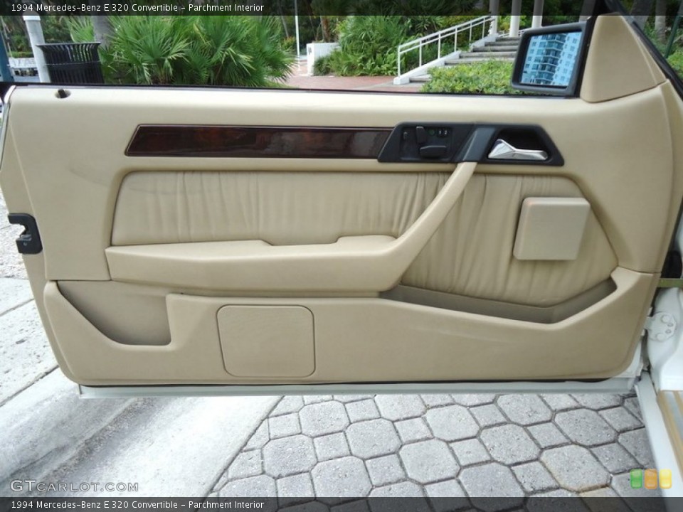 Parchment Interior Door Panel for the 1994 Mercedes-Benz E 320 Convertible #69991843