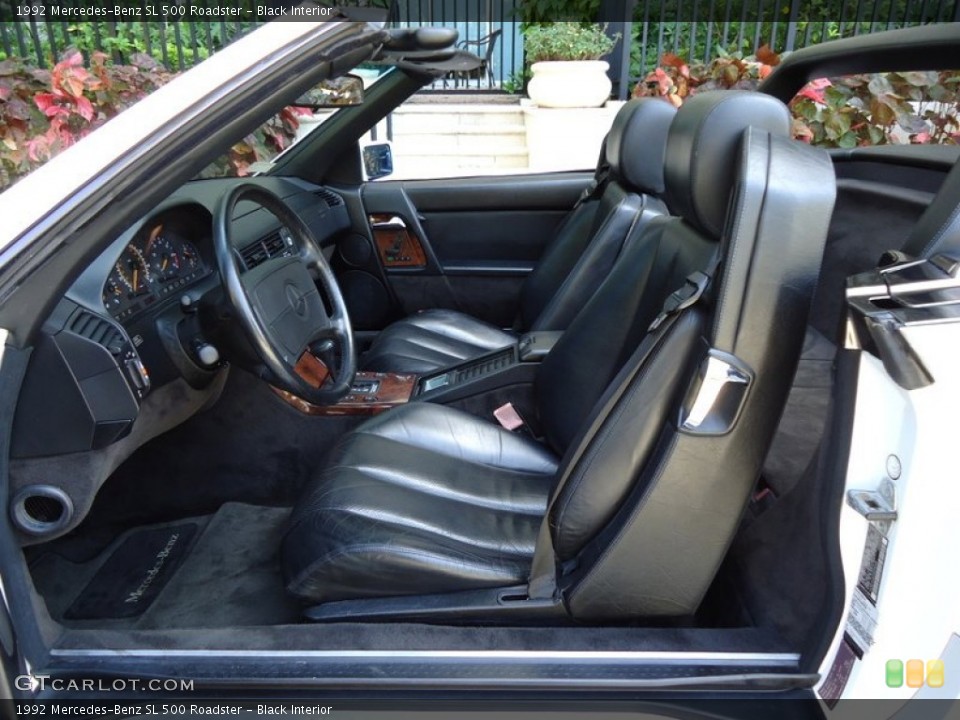 Black Interior Photo for the 1992 Mercedes-Benz SL 500 Roadster #69992953