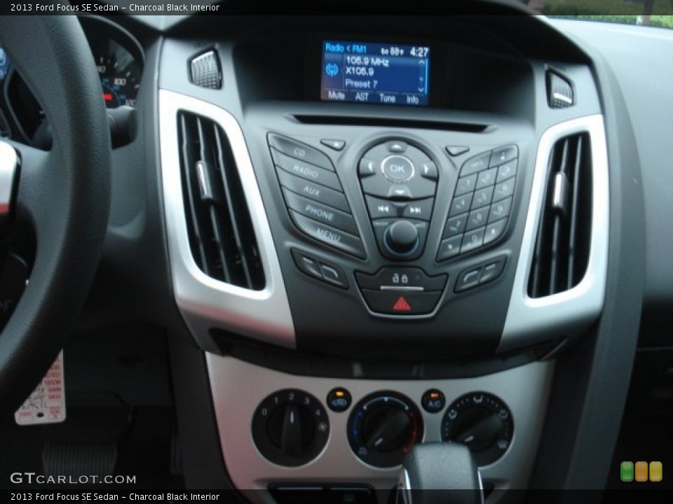 Charcoal Black Interior Controls for the 2013 Ford Focus SE Sedan #69995518