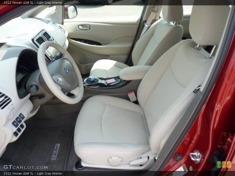 Light Gray Interior Photo for the 2012 Nissan LEAF SL #69995666