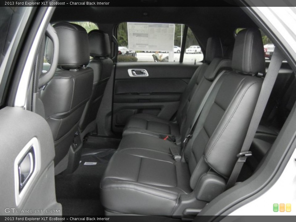 Charcoal Black Interior Photo for the 2013 Ford Explorer XLT EcoBoost #69999850