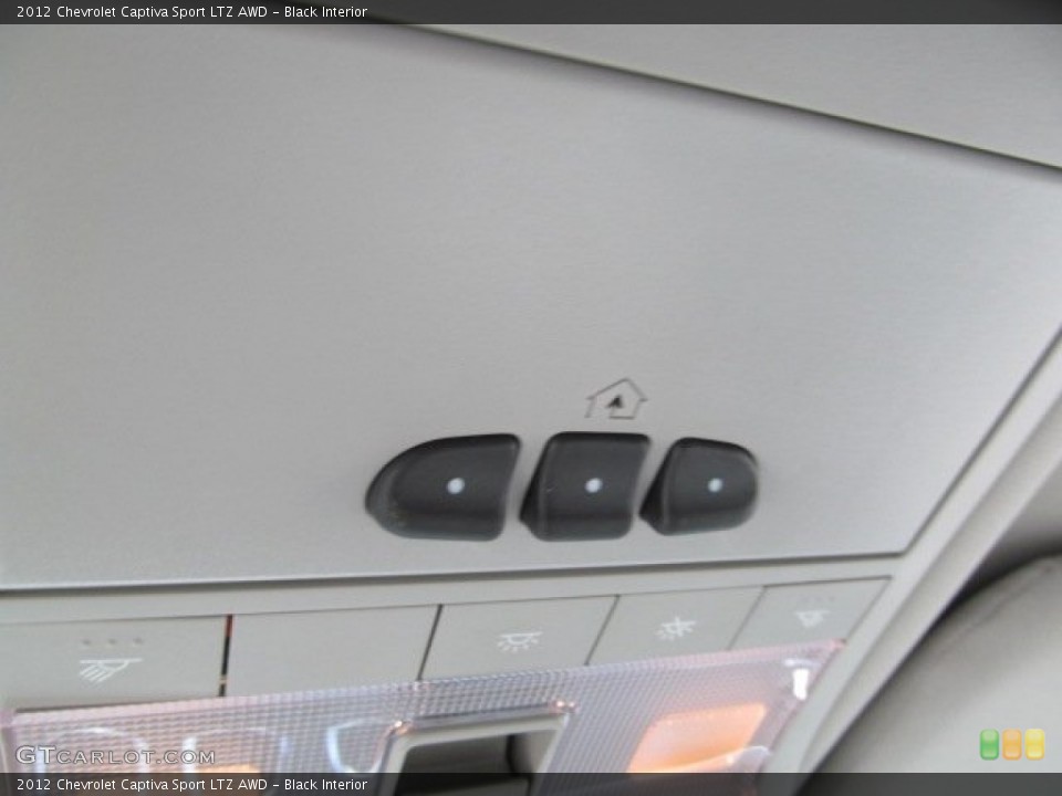 Black Interior Controls for the 2012 Chevrolet Captiva Sport LTZ AWD #70005867