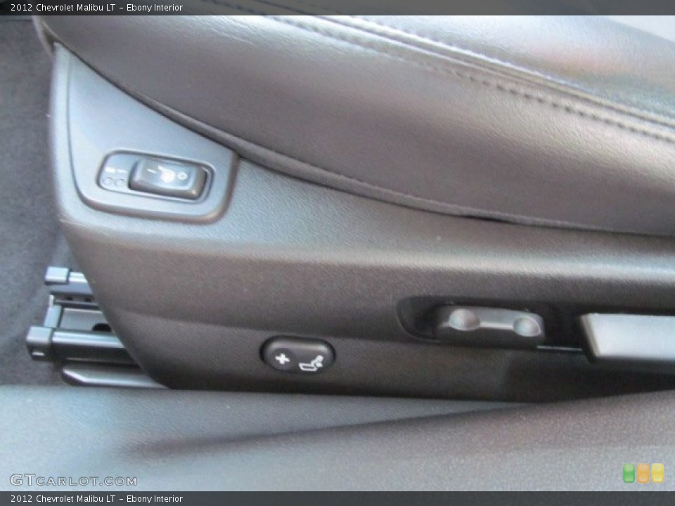 Ebony Interior Controls for the 2012 Chevrolet Malibu LT #70006692