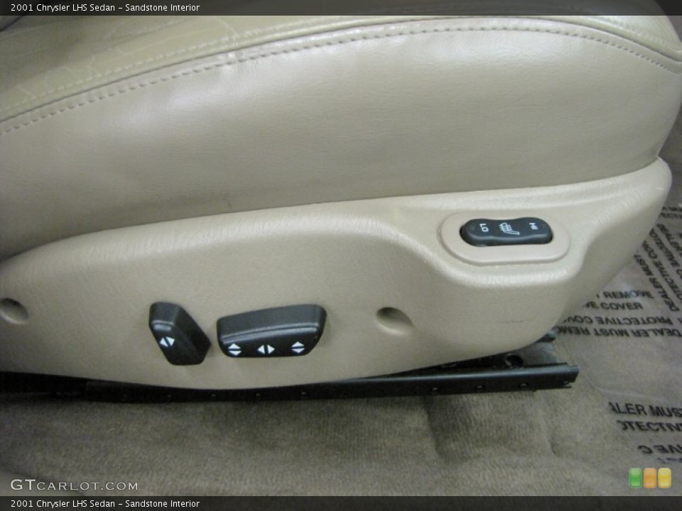 Sandstone Interior Controls for the 2001 Chrysler LHS Sedan #70011363