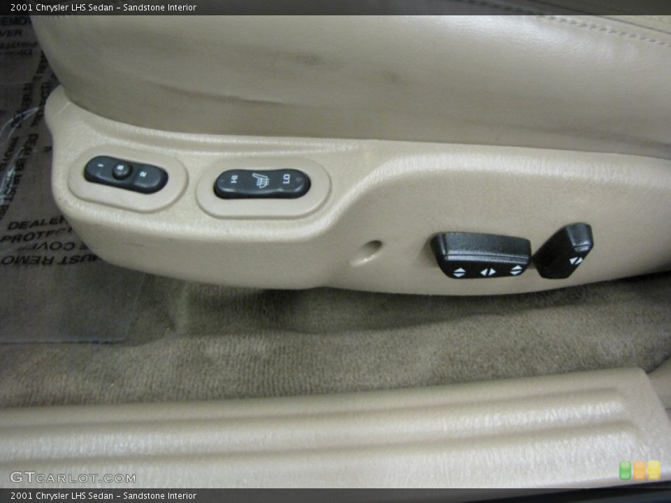 Sandstone Interior Controls for the 2001 Chrysler LHS Sedan #70011380