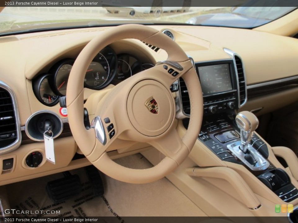 Luxor Beige Interior Dashboard for the 2013 Porsche Cayenne Diesel #70015072