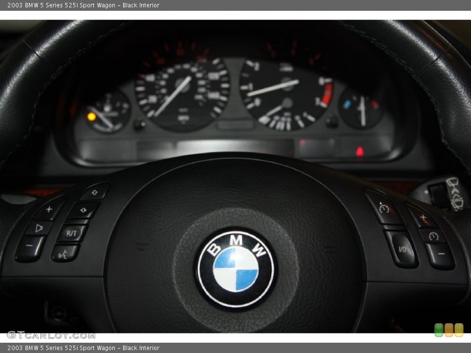Black Interior Controls for the 2003 BMW 5 Series 525i Sport Wagon #70015580
