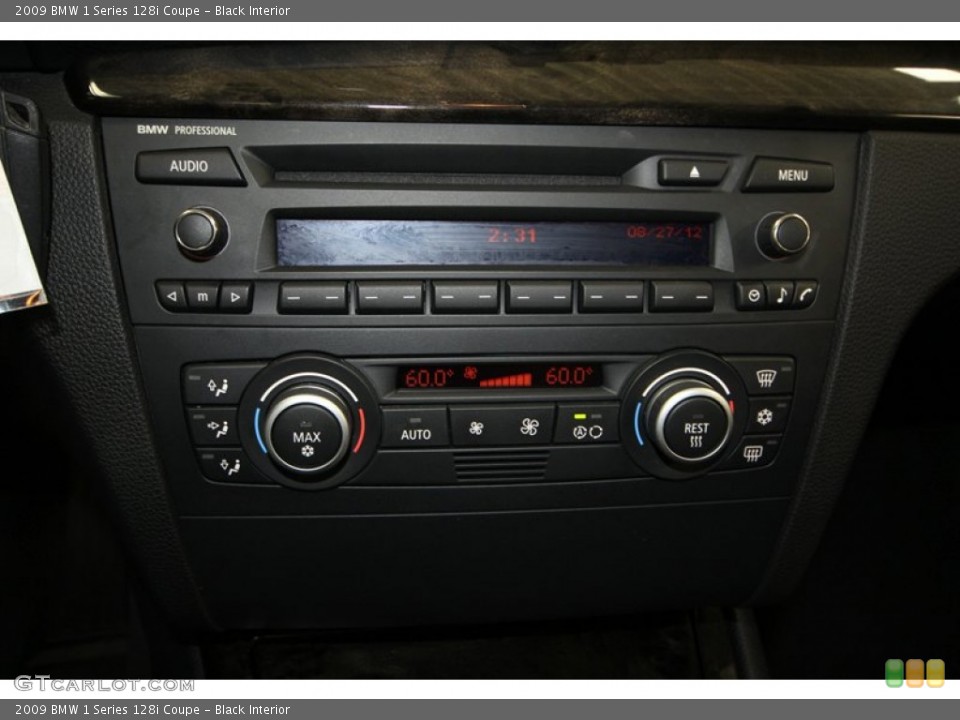 Black Interior Controls for the 2009 BMW 1 Series 128i Coupe #70022145