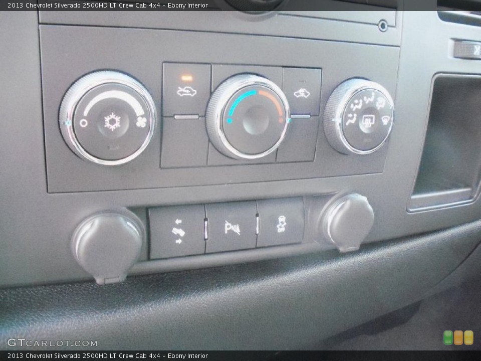 Ebony Interior Controls for the 2013 Chevrolet Silverado 2500HD LT Crew Cab 4x4 #70028140