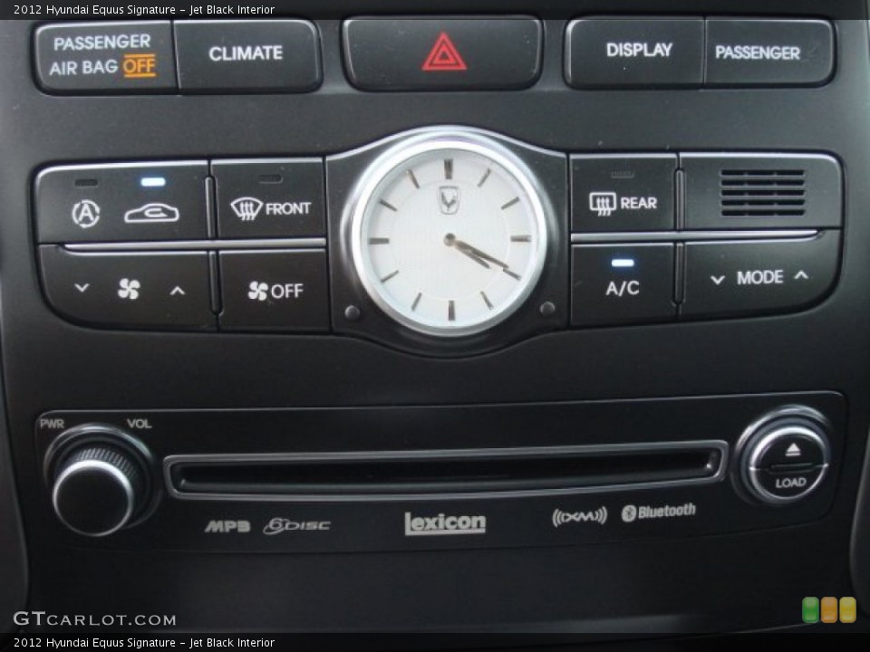 Jet Black Interior Controls for the 2012 Hyundai Equus Signature #70036270