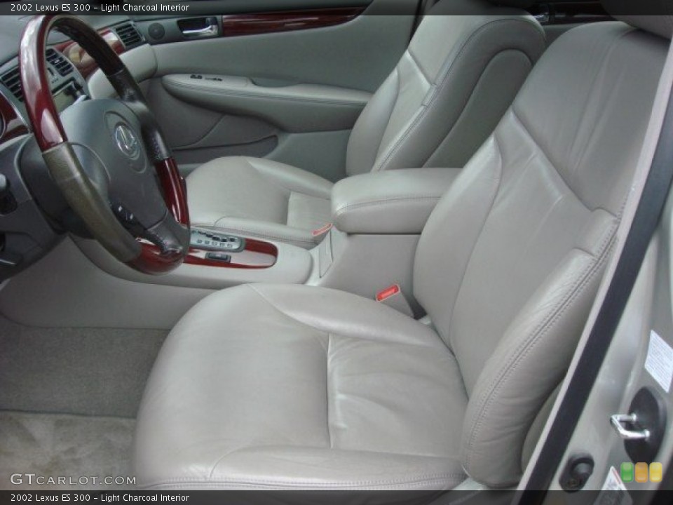 Light Charcoal 2002 Lexus ES Interiors