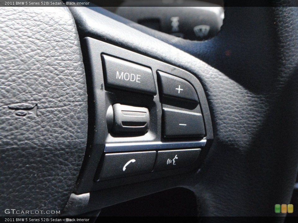Black Interior Controls for the 2011 BMW 5 Series 528i Sedan #70048457