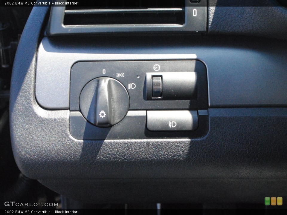 Black Interior Controls for the 2002 BMW M3 Convertible #70049180