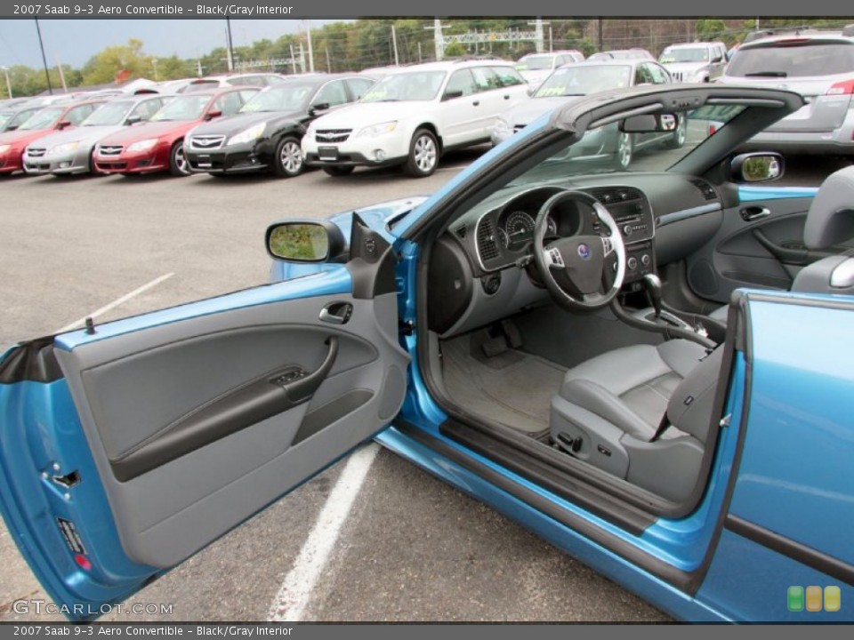 Black/Gray Interior Photo for the 2007 Saab 9-3 Aero Convertible #70070262