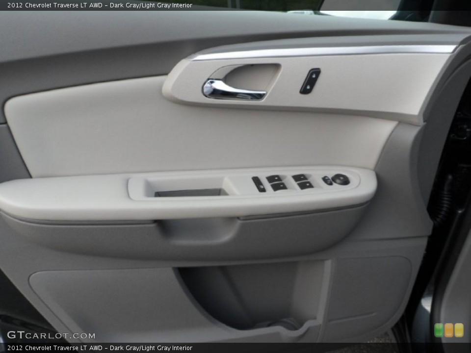 Dark Gray/Light Gray Interior Door Panel for the 2012 Chevrolet Traverse LT AWD #70071565