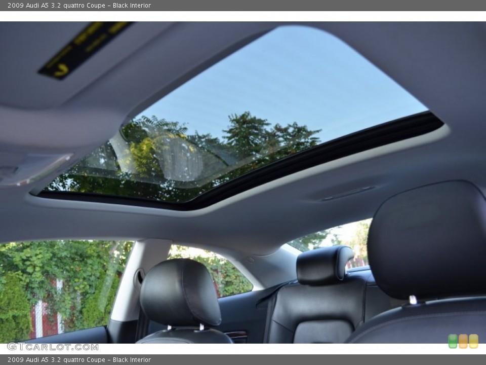 Black Interior Sunroof for the 2009 Audi A5 3.2 quattro Coupe #70072290