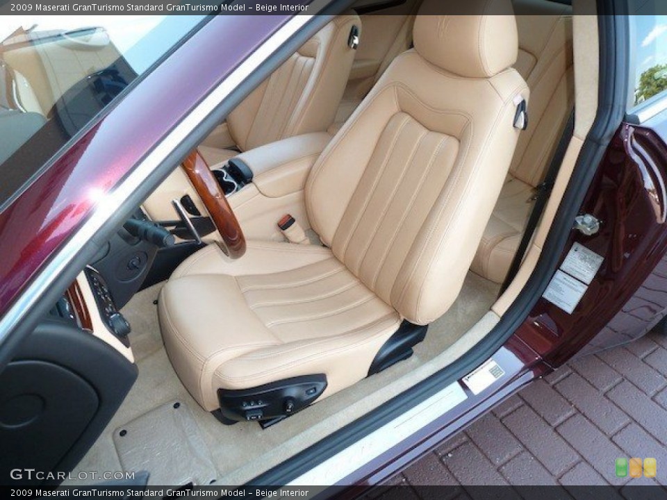 Beige Interior Photo for the 2009 Maserati GranTurismo  #70072846