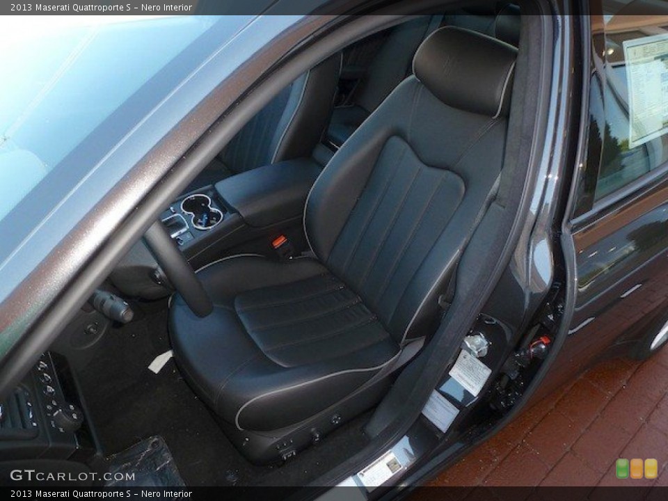 Nero Interior Front Seat for the 2013 Maserati Quattroporte S #70073205